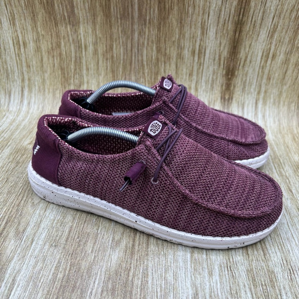 Hey Dude Wendy Stretch Sox Women's Size 9 Burgundy Slip On Loafers 41878-605